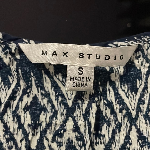 Jump suit - Picture 2 of 3